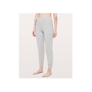 Lululemon Align Joggers NWT
